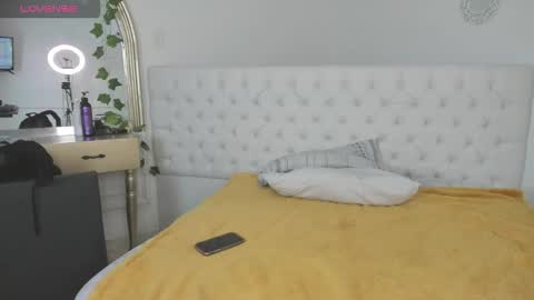 Snapshot of sharlot_evans_ chatting on January 12, 2026, 12:10 pm Sharlot online show from January 12, 2026, 12:10 pm