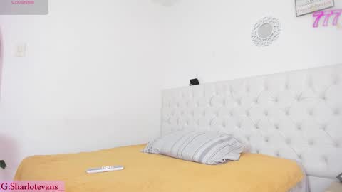 Snapshot of sharlot_evans_ chatting on February 5, 2026, 12:21 pm Sharlot online show from February 5, 2026, 12:21 pm