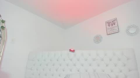 Snapshot of sharlot_evans_ chatting on February 11, 2026, 12:43 pm Sharlot online show from February 11, 2026, 12:43 pm