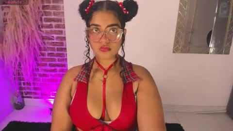 Sharlot online show from March 4, 2026, 1:50 pm