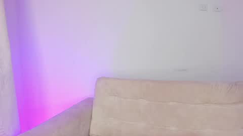 Hi fiends ---- I usually start online from Monday to Friday from 1000 am Saturdays and Sundays at 600 am Colombia time online show from March 5, 2025, 6:23 pm