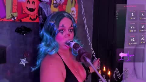 Snapshot of sharlotthe_bigass chatting on October 9, 2025, 1:36 am sharlotthe_bigass online show from October 9, 2025, 1:36 am