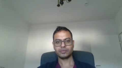 Snapshot of sharmamanxyz chatting on March 5, 2025, 3:40 pm sharmamanxyz online show from March 5, 2025, 3:40 pm