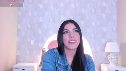 Snapshot of sharon_mayte chatting on October 9, 2025, 12:14 pm Sharon  online show from October 9, 2025, 12:14 pm