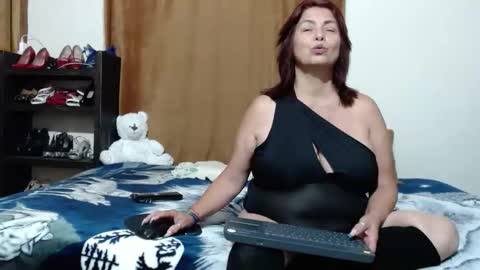 S H A R O N  online show from October 16, 2025, 11:55 am