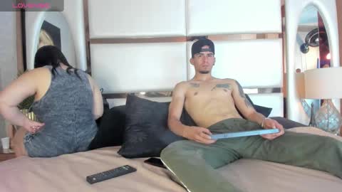 Sharon  Tyga online show from November 9, 2025, 2:15 pm