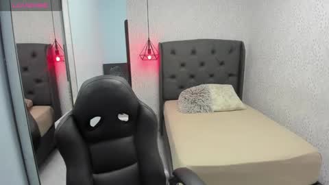 M A G N O  online show from February 9, 2026, 12:53 pm