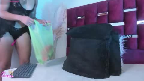 sharonths online show from June 4, 2026, 6:08 am