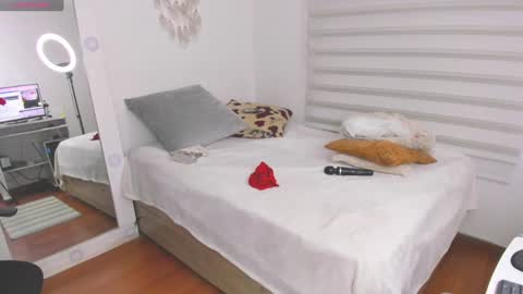 Sharon online show from February 4, 2025, 5:45 pm