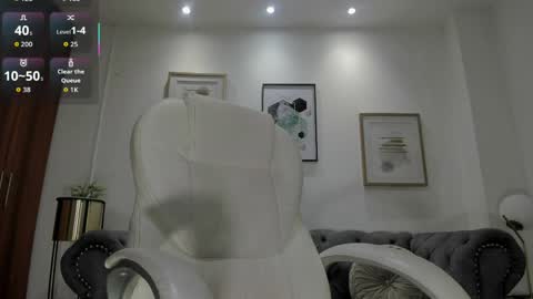 Snapshot of shary_leon_ chatting on April 5, 2026, 7:00 pm shary_leon_ online show from April 5, 2026, 7:00 pm