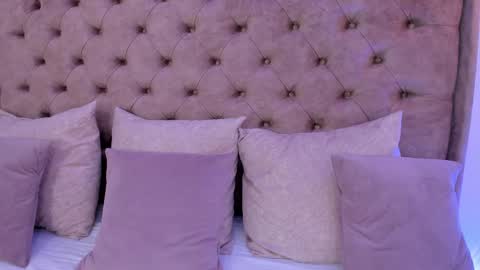 Shantall online show from January 25, 2025, 8:21 pm