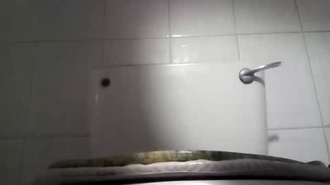 shaunlake1981 online show from April 1, 2026, 2:56 am