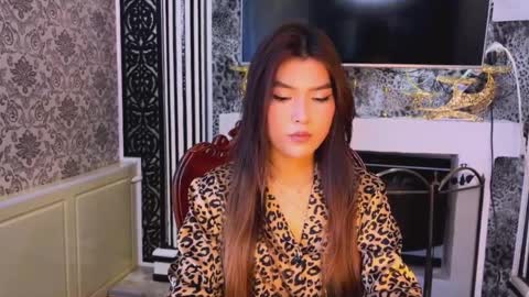 Snapshot of shauntawoten chatting on April 8, 2026, 7:19 am Maya online show from April 8, 2026, 7:19 am