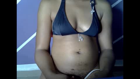 Snapshot of shawnie_baby chatting on September 16, 2025, 8:04 am shawnie_baby online show from September 16, 2025, 8:04 am