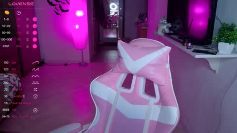 Shay online show from January 13, 2026, 5:02 am