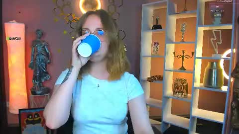 Snapshot of she_celina chatting on June 10, 2026, 8:52 pm Celina online show from June 10, 2026, 8:52 pm