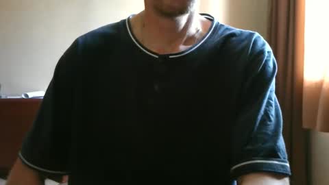 Snapshot of shedevr02 chatting on September 27, 2025, 7:13 am Roger online show from September 27, 2025, 7:13 am