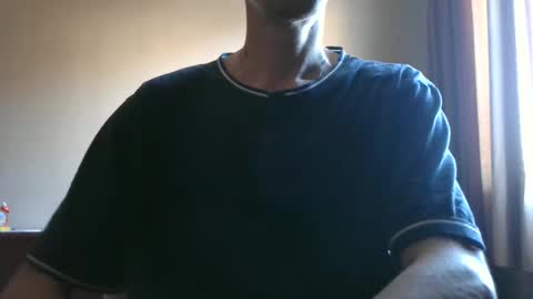 Snapshot of shedevr02 chatting on November 9, 2025, 5:39 am Roger online show from November 9, 2025, 5:39 am