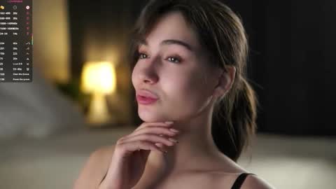 Tessa online show from November 16, 2025, 1:55 am