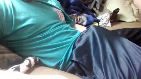 sheepydoggy45 online show from November 30, 2025, 4:00 pm