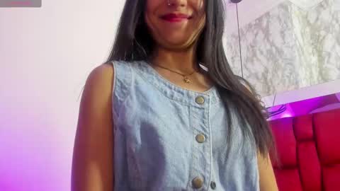 sheilly_brown online show from November 7, 2025, 7:25 pm