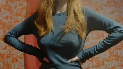 Erika online show from December 20, 2024, 12:30 am