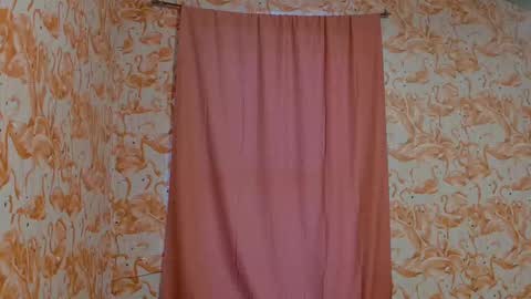 Erika online show from September 26, 2025, 10:36 pm