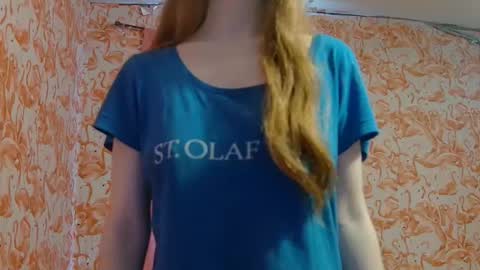 Erika online show from October 16, 2025, 5:58 pm