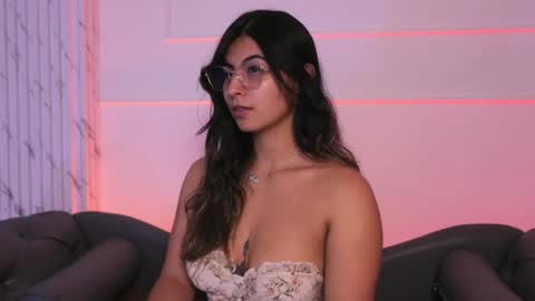  Transmission schedule Monday - Friday 715 am to 200 pm time Colombia  online show from March 3, 2025, 12:16 pm