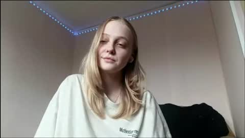 Snapshot of shellyporter chatting on June 11, 2026, 8:12 am Kate online show from June 11, 2026, 8:12 am