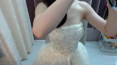 Shelly online show from September 16, 2025, 1:17 am