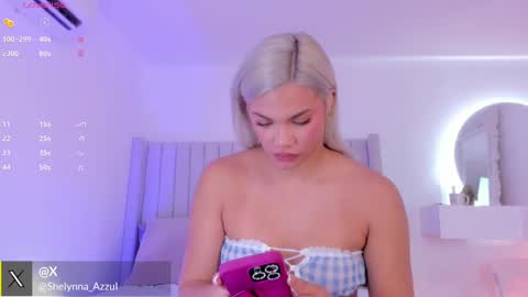 shelynna_azzul online show from September 10, 2025, 7:58 pm