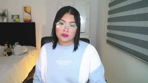 Snapshot of sheryl_stone2 chatting on February 18, 2025, 2:49 am Sheryl Stone2 online show from February 18, 2025, 2:49 am