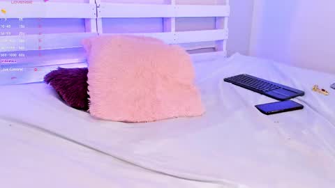 Sheryl Rose  online show from December 30, 2024, 3:03 am