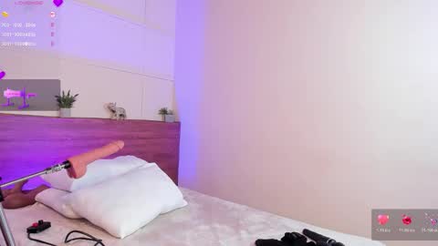 Sheryl Rose  online show from October 18, 2025, 12:02 am