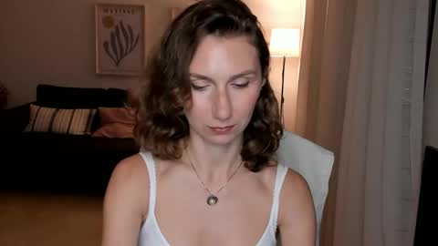 shesleepsnaked online show from January 1, 2025, 4:39 pm