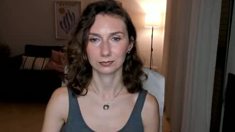 shesleepsnaked online show from January 10, 2025, 6:17 pm