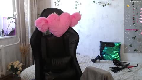 Vanessa online show from January 18, 2026, 9:46 am