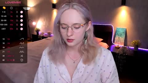 Hello guys my name is Aemilia online show from February 12, 2025, 9:10 am