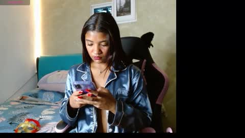 Snapshot of sheyla_and_criss chatting on March 2, 2026, 12:23 pm Sheyla and Criss online show from March 2, 2026, 12:23 pm