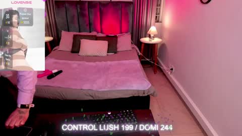 Sheyla online show from December 18, 2024, 4:31 am