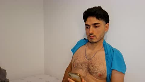 Snapshot of shhervin chatting on December 1, 2025, 8:08 am shhervin online show from December 1, 2025, 8:08 am