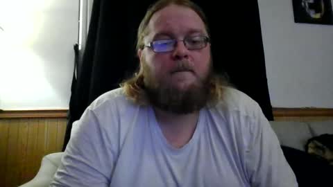 Snapshot of shifty885 chatting on December 21, 2024, 2:09 am shifty885 online show from December 21, 2024, 2:09 am