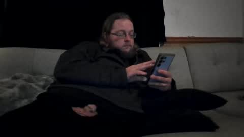 Snapshot of shifty885 chatting on October 25, 2025, 2:30 am shifty885 online show from October 25, 2025, 2:30 am