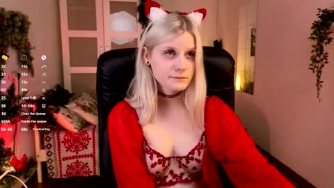 help me reach my first 25 thumbs up online show from January 7, 2026, 10:34 pm