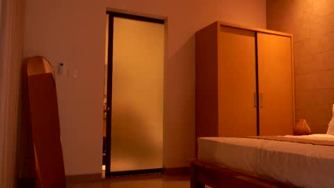 Nika online show from November 24, 2025, 10:59 am