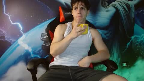 Snapshot of shinobi_grey chatting on December 9, 2024, 2:39 pm .. shinobi .. online show from December 9, 2024, 2:39 pm