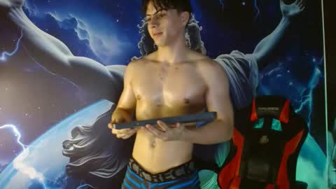 Snapshot of shinobi_grey chatting on December 18, 2024, 3:55 pm .. shinobi .. online show from December 18, 2024, 3:55 pm