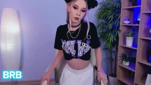 Snapshot of shinyjen chatting on February 23, 2025, 8:06 am Jennifer Streaming time online show from February 23, 2025, 8:06 am