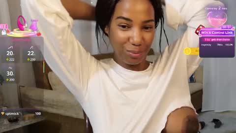 shinyplace online show from March 9, 2025, 6:39 am